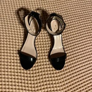Classy, stylish and just plain fun Kate Spade heels.